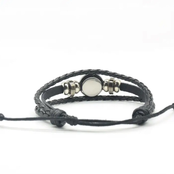 Elegant Blue Aquarius Zodiac Bracelet. - Picture 4 of 6